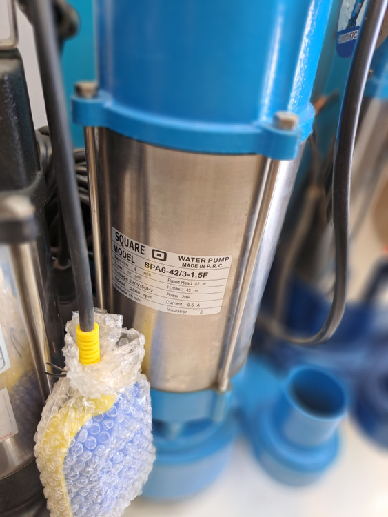 نمای از بغل و بالای کفکش 43 متری 2 اینچ اسکواردی