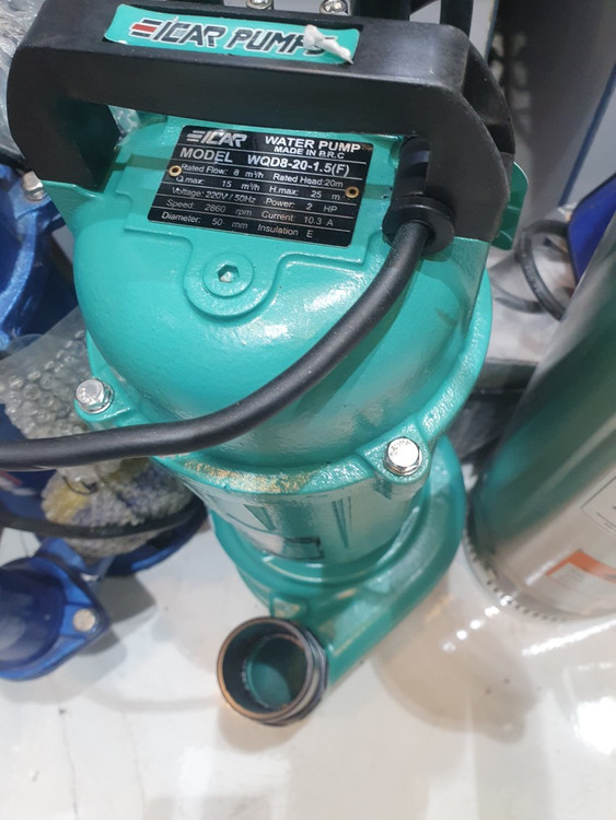 نمای از بالای پمپ لجنکش 25 متری 2 اینچ ایکار