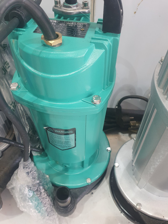 نمای از جلو و بالای کفکش 45 متری 1 اینچ ایکار