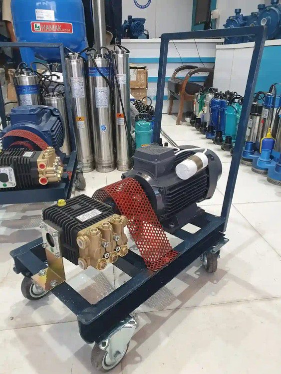 نمای سه رخ از راست کارواش 110 بار شاسی شده