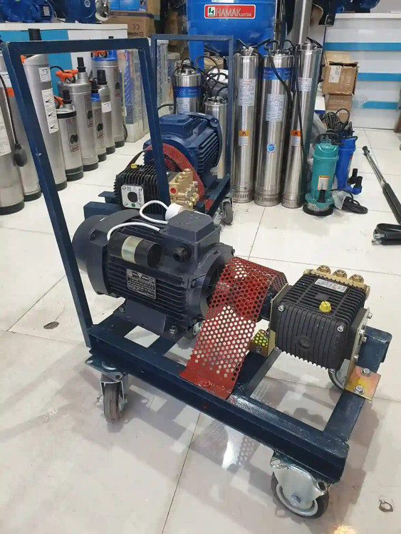 نمای سه رخ از چپ کارواش 110 بار شاسی شده