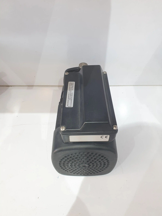 نمای پشت از بالای پمپ خانگی نیم(0/5) اسب گراندفوس