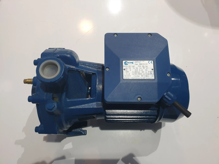 نمای از بالای پمپ خانگی بشقابی دو(2) اسب پنتاکس اصل ایتالیا پروانه برنزی