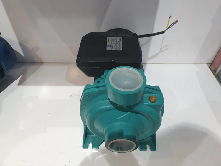 نمای جلو از بالای پمپ دو(2) اسب دو(2) اینچ کاما