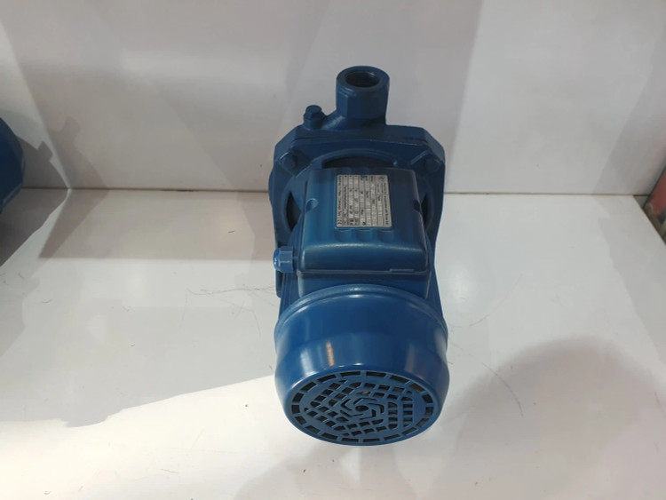 نمای پشت از بالای پمپ خانگی بشقابی یک(1) اسب دیزل ساز