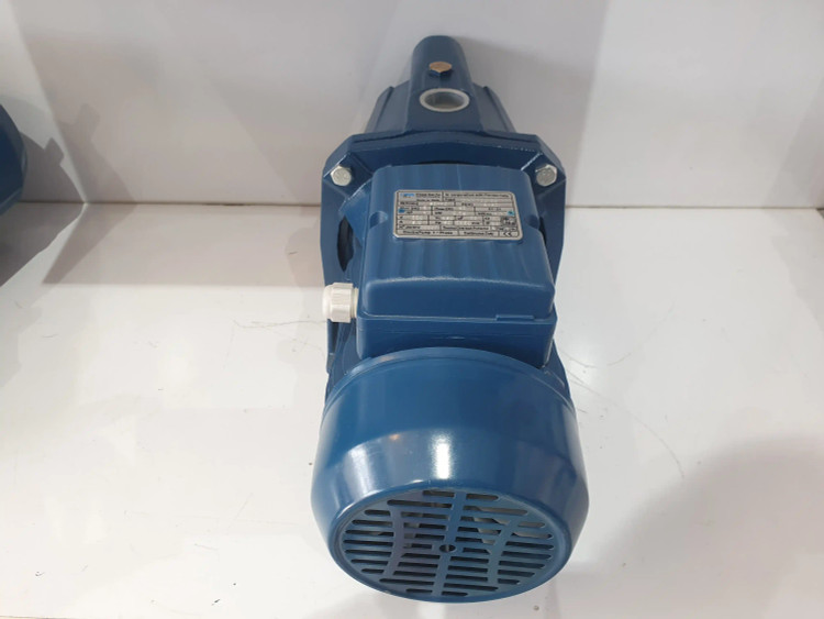 نمای پشت از بالای پمپ خانگی جتی یک(1) اسب دیزل ساز