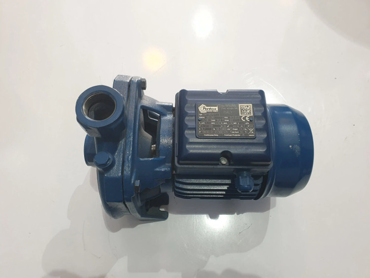 نمای از بالای پمپ خانگی بشقابی یک(1) اسب پنتاکس مونتاژ ایران