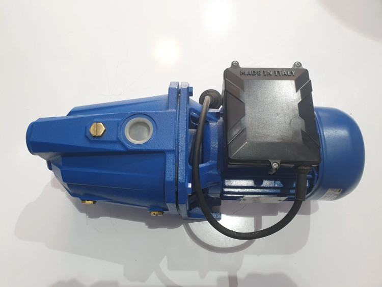 نمای از بالای پمپ خانگی جتی یک(1) اسب اسپرونی