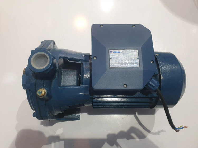 نمای از بالای پمپ خانگی بشقابی یک و نیم(1/5) اسب ونیکو