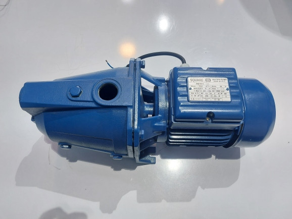 نمای از بالای پمپ یک اسب جتی اسکواردی