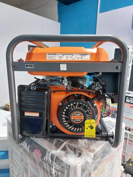 نمای از چپ موتوربرق 7/5 کیلووات لوتین