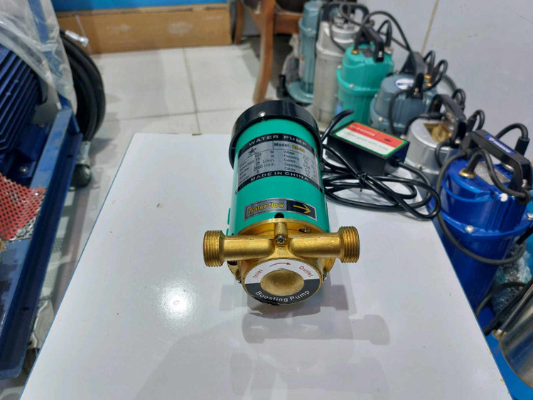 نمای از جلوی پمپ پکیجی هاچاسو